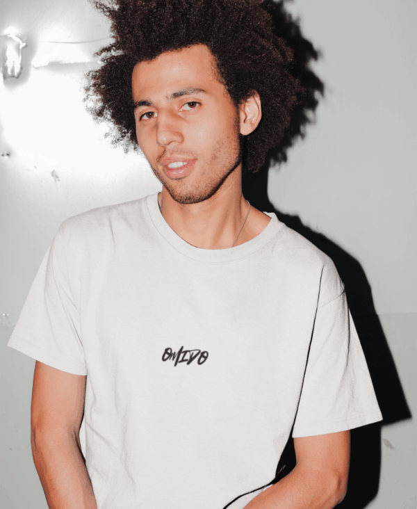 flow_white_02 omido t-shirt flow white